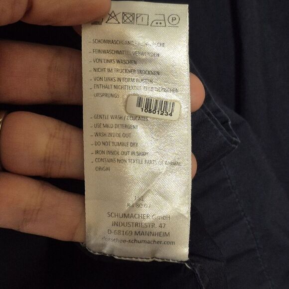 Dorothee Schumacher Women's Navy Blue Long Sleeve Double Cuff Button Up Top 2 - Picture 4 of 9